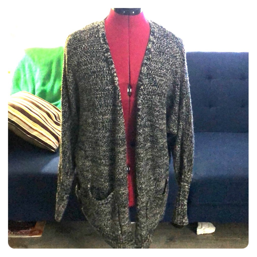 Ladies Pink Rose Cardigan Sweater. Size M